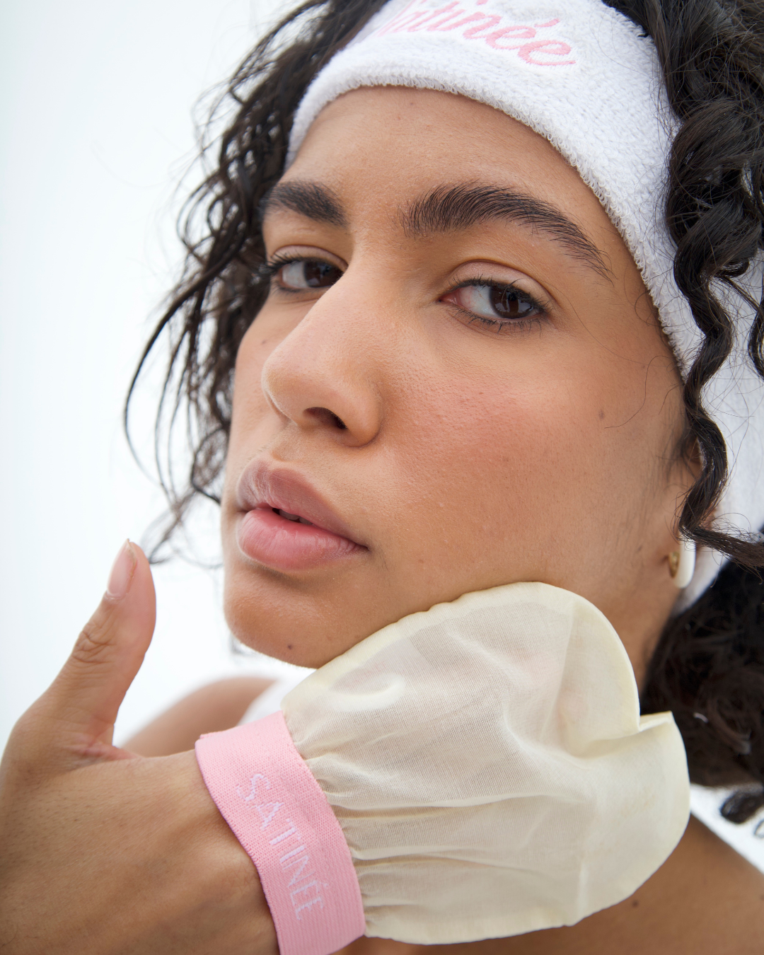 Peeling-Handschuh aus Seide – Gesicht – Satinée